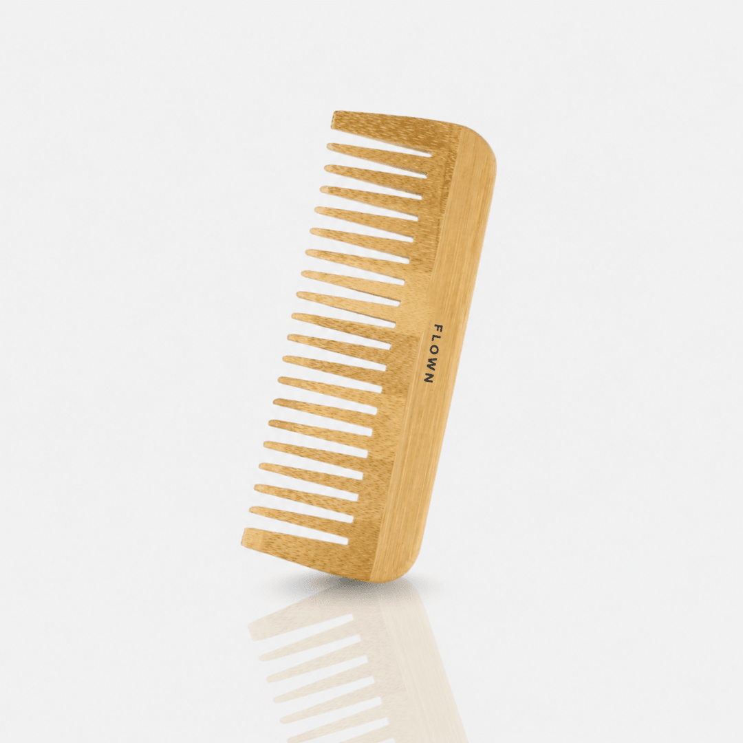 Flown - Bamboo Gentle Detangling Comb - NUMOYA